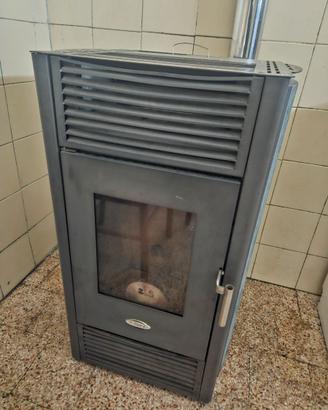 Stufa pellet Cadel modello Diana