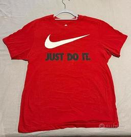 t shirt  Nike uomo rossa taglia M