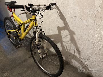 Mountain bike in alluminio