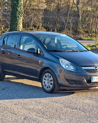 Opel Corsa 1.2 5 porte Edition 2010-E5 GPL Manuale