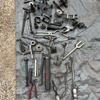 Attrezzi da officina prezzo a seconda del pezzo