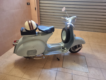 Vespa d'epoca vnb1t