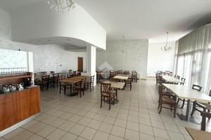 NEGOZIO A LIMENA