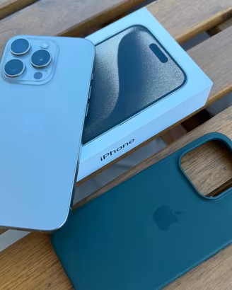 iPhone 15 Pro Titanio come nuovo!