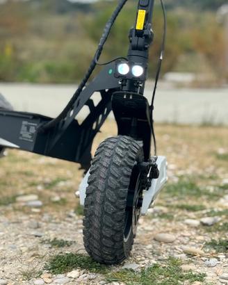 Monopattino Elettrico OOTD T10 off road omologato