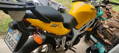 Suzuki sv650