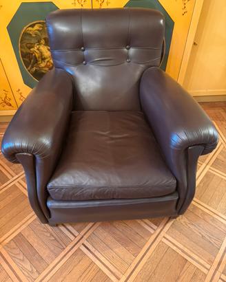 Poltrona in pelle simil Frau anni ‘50