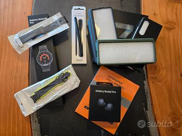 Set Samsung ZFold3 + Watch 5pro + Buds2Pro + SPen