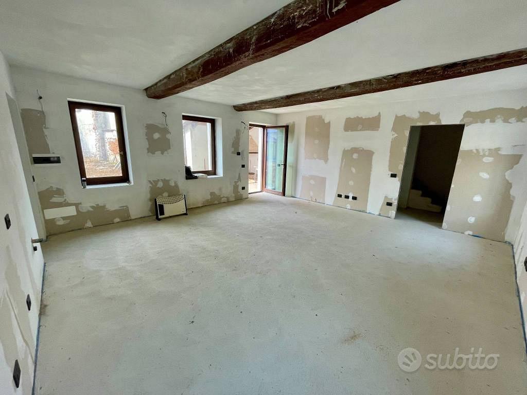 House in Casalvolone - Vista 6