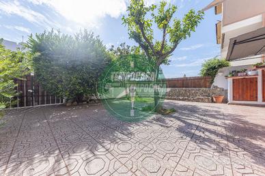 trilocale piano terra