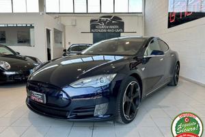 TESLA Model S 85KWh *NEOPATENTATI*