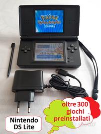 Nintendo DS Lite + accessori + altro (vedi foto)