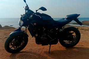 Yamaha MT 07 