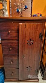 Mobile in legno