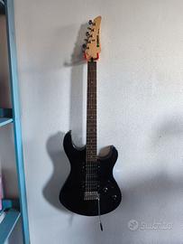 Chitarra elettrica Yamaha ERG 121