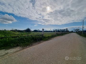 Lotto di 9500 mq varie destinazioni