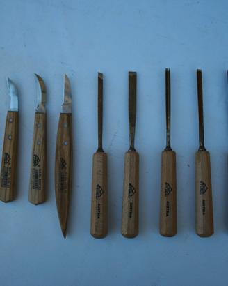 sgorbie intaglio legno