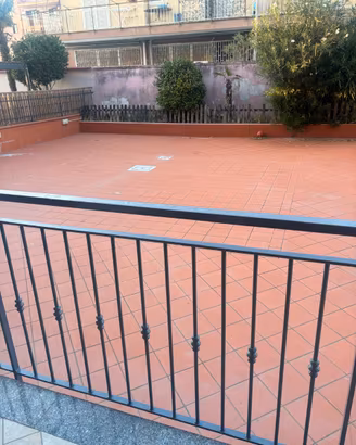 Appartamento con terrazzo 3 vani Mugnano