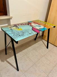 Scrivania in vetro temperato + mobiletto con ruote