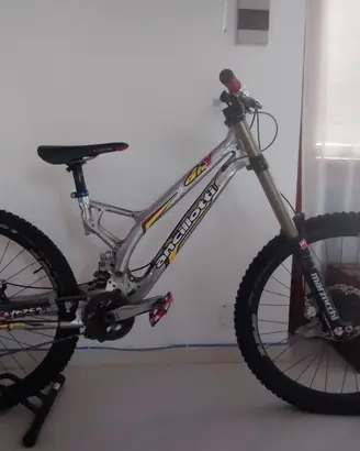 bici Downhill Ancillotti dhy