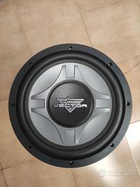 Subwoofer auto