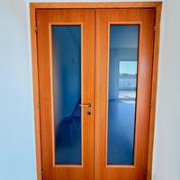 Porta a due battenti