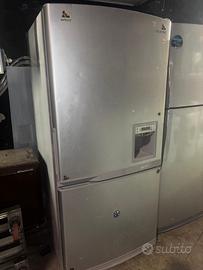 Frigorifero Samsung, No Frost e dispenser