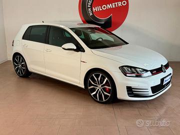 VOLKSWAGEN Golf Business GTI Performance Adaptiv