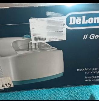 Gelatiera nuova mai aperta