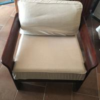 Poltrona in legno design anni 70