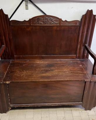 Cassapanca contenitore in legno