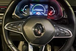 CAPTUR  FULL-HAYBRID  1,6 RLINE 145 CV