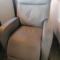 Poltona relax elettrica reclinablile