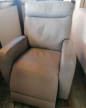 Poltona relax elettrica reclinablile