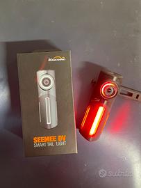 Luce posteriore con telecamera