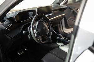 Peugeot 208 GT 1.2 130cv FULL OPTIONAL