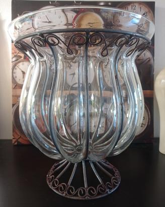 Vaso in vetro e ferro 
