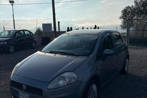 Fiat Grande Punto 1.3 MJT 75 CV 5 porte Active