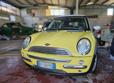 Mini Cooper 1.6 2003