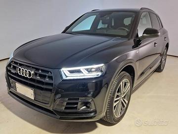 AUDI Q5 40 TDI QUATTRO S TRONIC BUSINE