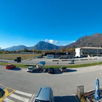 Ufficio su strada principale