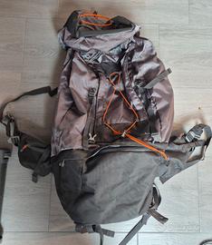 Zaino da escursionismo + accessori