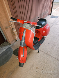 Vespa 50 special con libretto