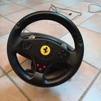 Volante Thrustmaster Ferrari GT con pedaliera