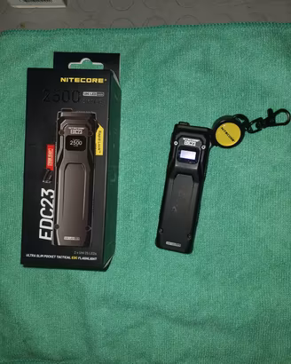 Torcia Nitecore edc 23 
