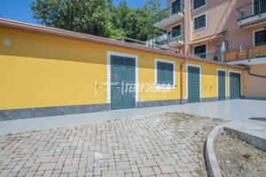 3 LOCALI NUOVA COSTRUZIONE SEMI-INDIPENDENTE CON T