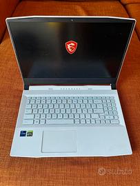 MSI Sword 15 "White Limited Edition" - i7 11800H,