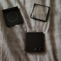 Samsung Galaxy Z Flip 7