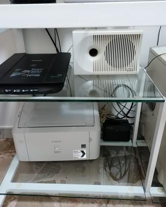 Scrivania - porta pc