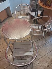 Tavolino da bar + sedie
